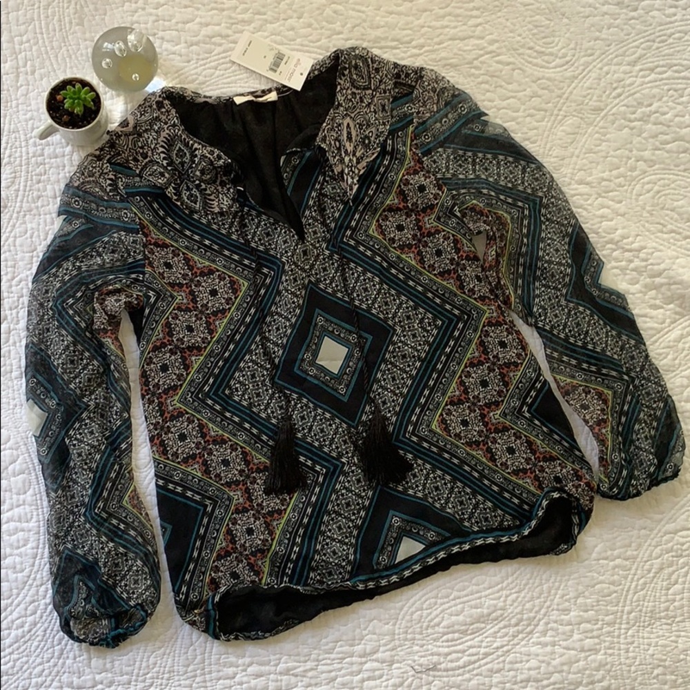 NWT 💙 ella moss Silk Top XS
